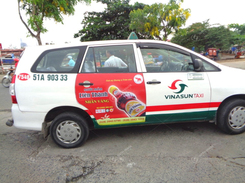 Quảng cáo trên taxi Vinasun sản phẩm Nước mắm Liên Thành tại TP Hồ Chí Minh
