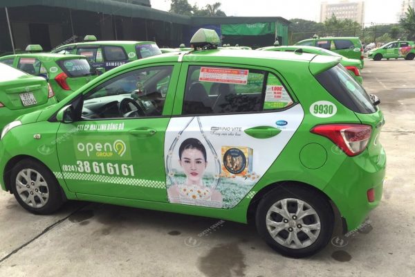 Mega We Care quảng cáo trên xe taxi Open99 Hà Nội năm 2018