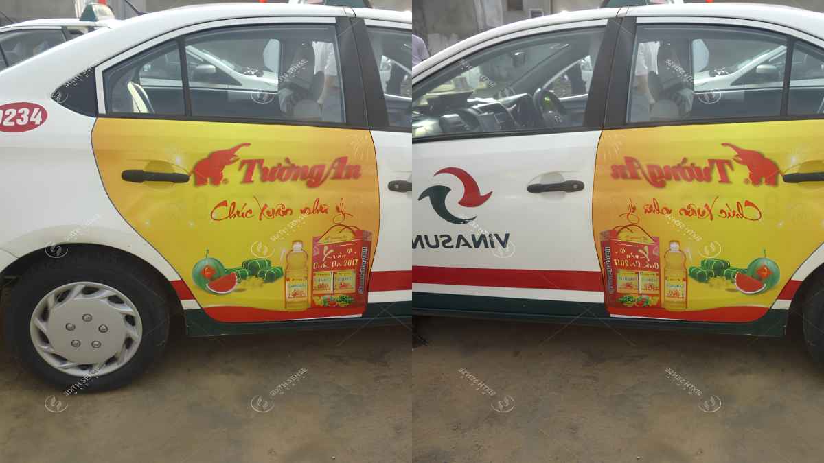 Decal trên hai cánh cửa sau giúp thương hiệu dễ nhận diện khi xe di chuyển hoặc đón khách