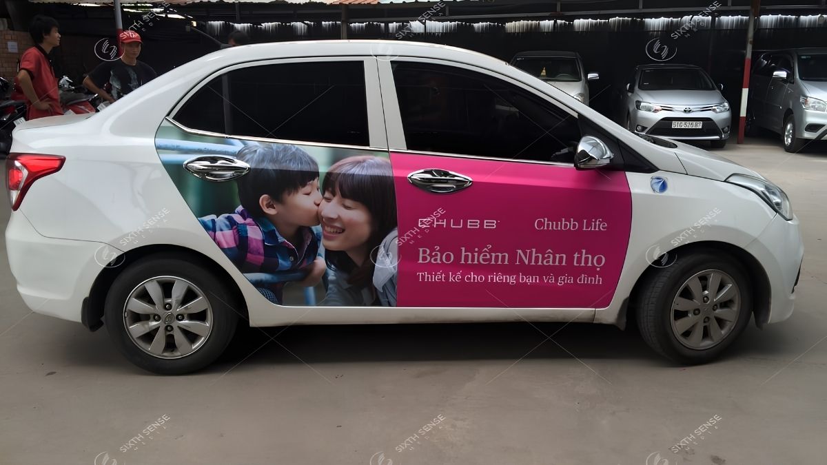 Doanh nghiệp có thể lựa chọn hình thức giá quảng cáo taxi dựa trên mục tiêu và ngân sách. (Nguồn: Dự án SSM)